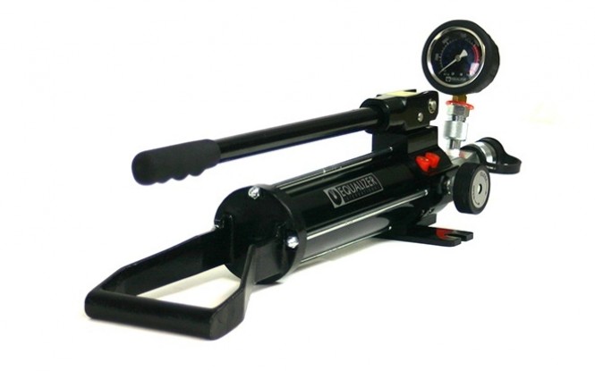 پمپ دستی هیدرولیکی تک پورت تک سرعته مدل HP-550 S ساخت اکولایزر انگلستان